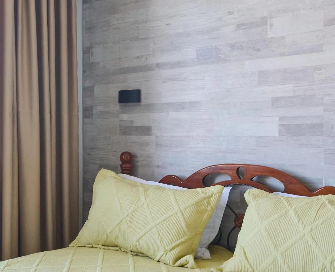 One Bedroom Apartment Next To Arbat In Almaty