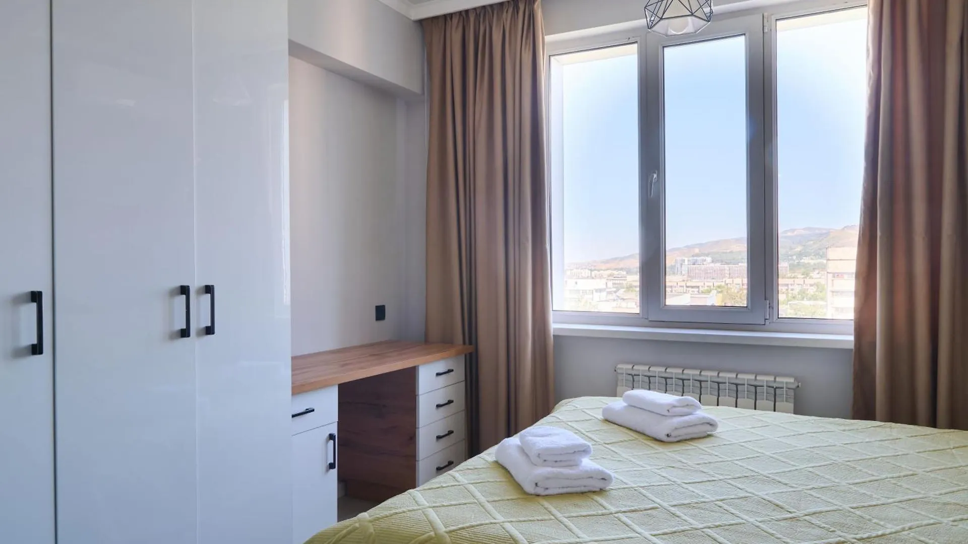 One Bedroom Apartment Next To Arbat In Almaty