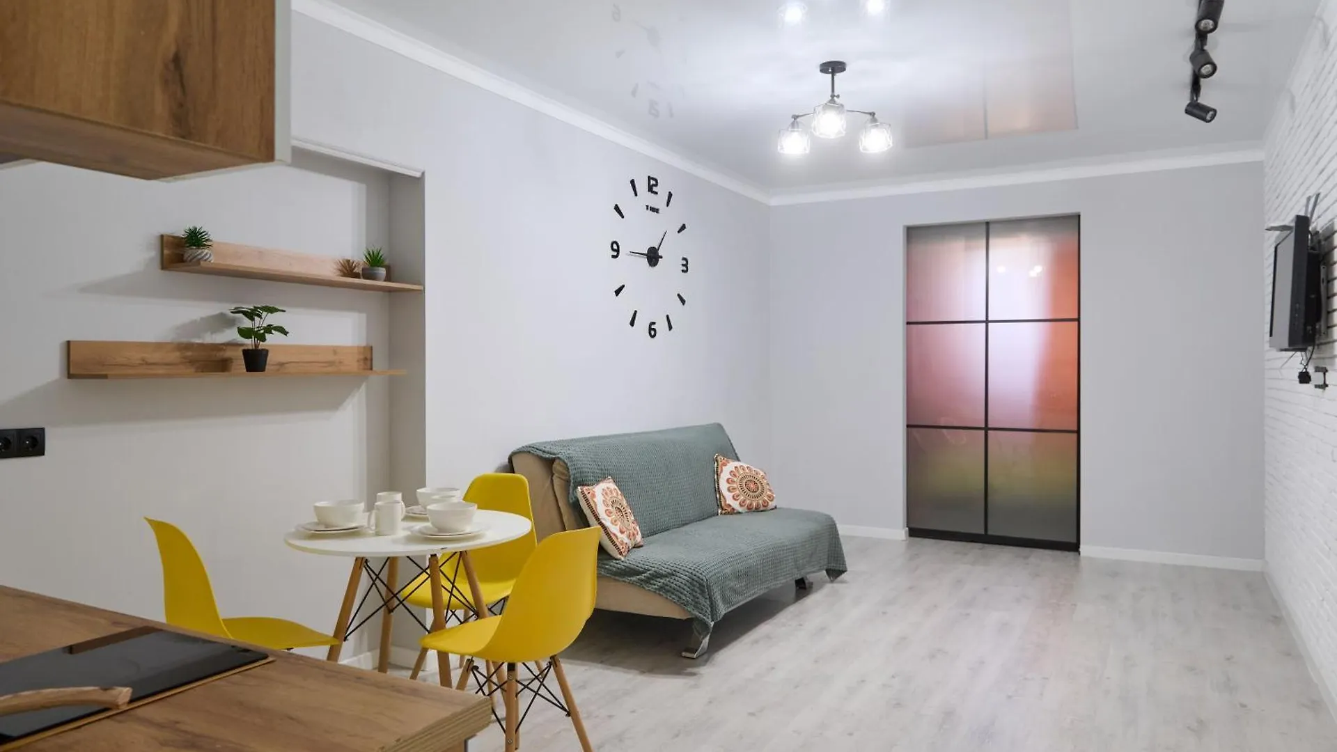 One Bedroom Apartment Next To Arbat In Almaty